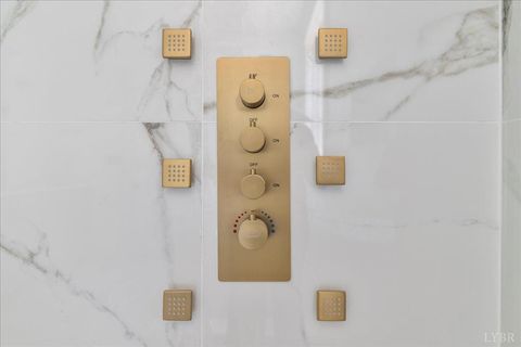 Tiny photo for 109 Two Creek Drive, Lynchburg, VA 24502 (MLS # 363181)