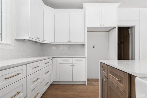 Tiny photo for 109 Two Creek Drive, Lynchburg, VA 24502 (MLS # 363181)