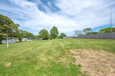 Tiny photo for 275 Seminole Drive, Madison Heights, VA 24572 (MLS # 365885)