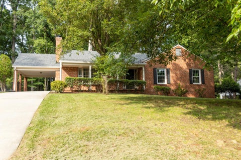 Photo of 2024 Burnt Bridge Road, Lynchburg, VA 24503 (MLS # 367200)