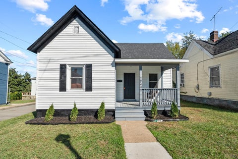 Photo of 2924 Langhorne Road, Lynchburg, VA 24501 (MLS # 369674)