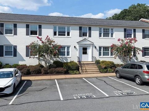Photo of 114 Hessian Hills Rdg RDG #1, Charlottesville, VA 22901 (MLS # 366536)