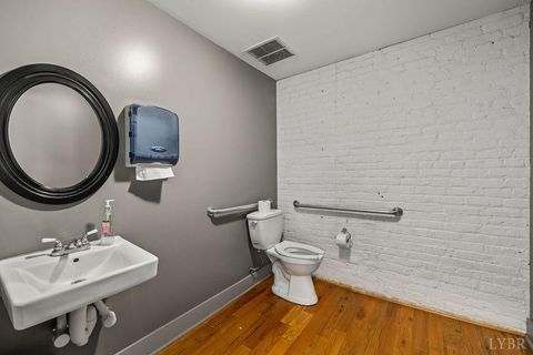 Tiny photo for 1209 Commerce Street, Lynchburg, VA 24504 (MLS # 366711)