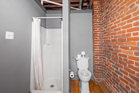 Tiny photo for 1209 Commerce Street, Lynchburg, VA 24504 (MLS # 366711)