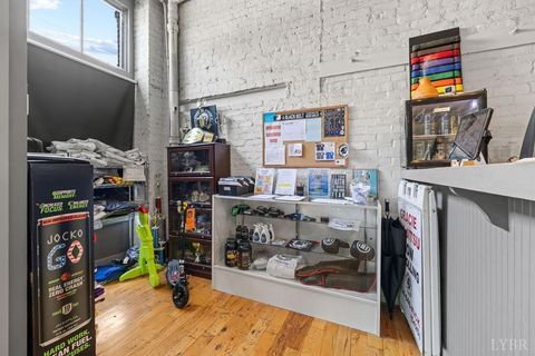 Tiny photo for 1209 Commerce Street, Lynchburg, VA 24504 (MLS # 366711)