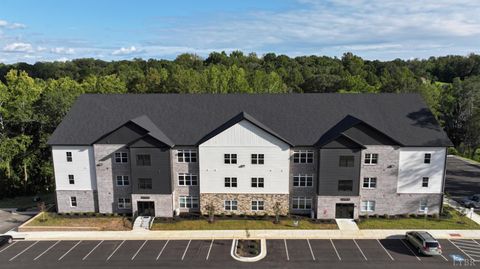 Tiny photo for 128 BRENLEIGH CT Ct #306, Lynchburg, VA 24501 (MLS # 362338)