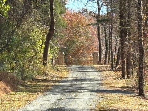 Tiny photo for 9 Dulwich Drive, Amherst, VA 24521 (MLS # 362942)