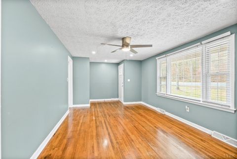 Tiny photo for 416 Patrick Henry Road Rd, Brookneal, VA 24528 (MLS # 363193)