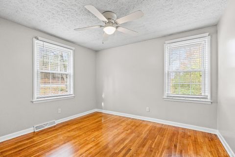 Tiny photo for 416 Patrick Henry Road Rd, Brookneal, VA 24528 (MLS # 363193)