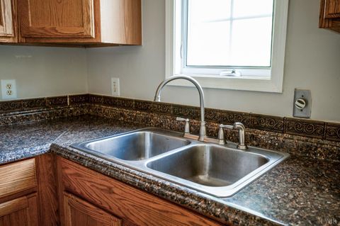 Tiny photo for 5211 Covered Bridge Road, Gladys, VA 24554 (MLS # 362429)