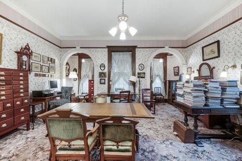 Tiny photo for 400 Madison Street, Lynchburg, VA 24504 (MLS # 362168)