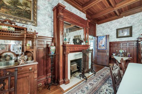 Tiny photo for 400 Madison Street, Lynchburg, VA 24504 (MLS # 362168)