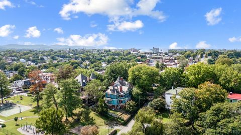 Tiny photo for 400 Madison Street, Lynchburg, VA 24504 (MLS # 362168)