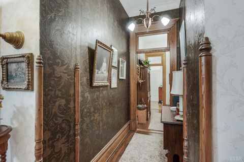 Tiny photo for 400 Madison Street, Lynchburg, VA 24504 (MLS # 362168)
