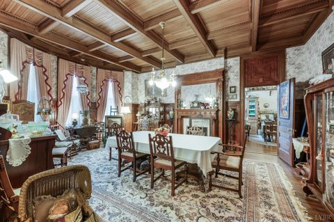 Tiny photo for 400 Madison Street, Lynchburg, VA 24504 (MLS # 362168)