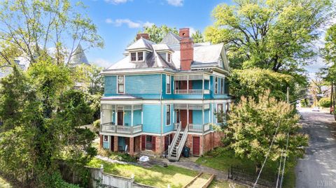 Tiny photo for 400 Madison Street, Lynchburg, VA 24504 (MLS # 362168)