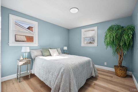 Tiny photo for 5031 Oxford Street, Lynchburg, VA 24502 (MLS # 363904)