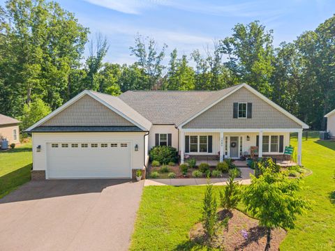 Photo of 1240 Gladden Circle, Forest, VA 24551 (MLS # 368150)