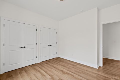 Tiny photo for 9041 Stonewall Road, Appomattox, VA 24522 (MLS # 363155)