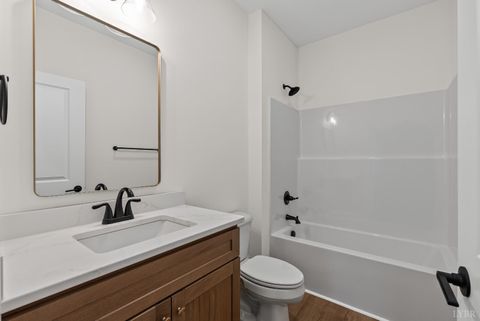 Tiny photo for 9041 Stonewall Road, Appomattox, VA 24522 (MLS # 363155)