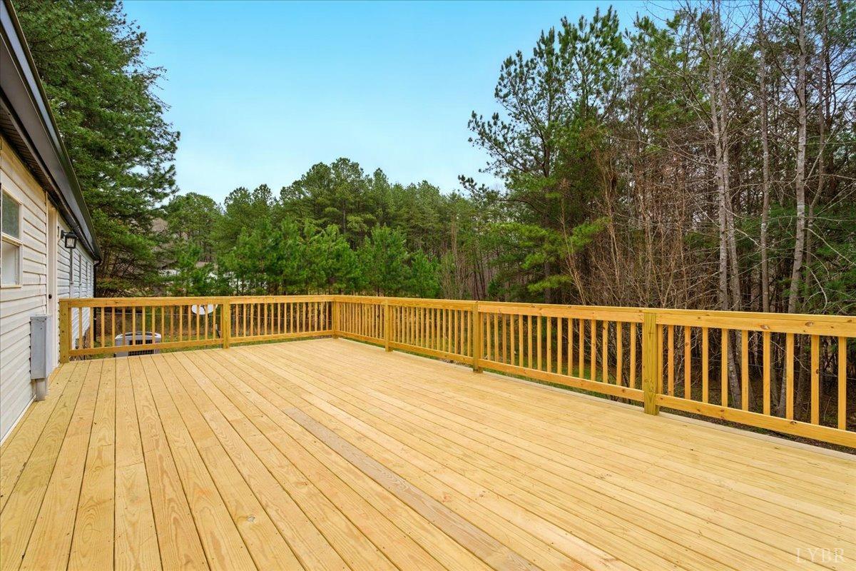 330 Bloxsom Road, Callands, Virginia image 37