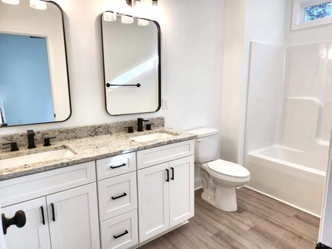 Tiny photo for 3008 Hill St St #400, Lynchburg, VA 24501 (MLS # 363364)