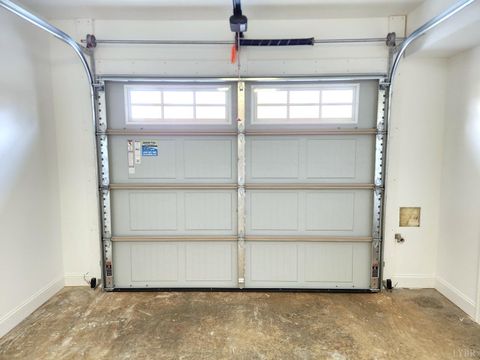 Tiny photo for 3008 Hill St St #400, Lynchburg, VA 24501 (MLS # 363364)