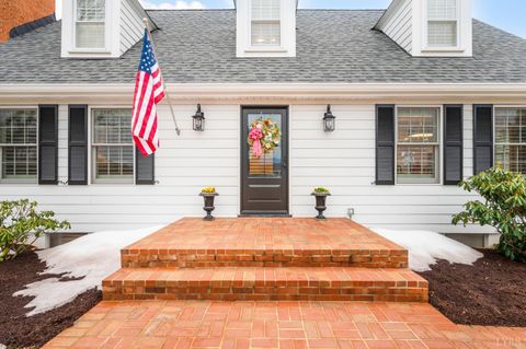Tiny photo for 1726 Three Otters Road, Bedford, VA 24523 (MLS # 364795)