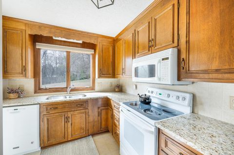 Tiny photo for 3211 Azalea Place, Lynchburg, VA 24503 (MLS # 364856)