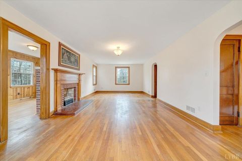 Tiny photo for 904 Longwood Ave, Bedford, VA 24523 (MLS # 364830)