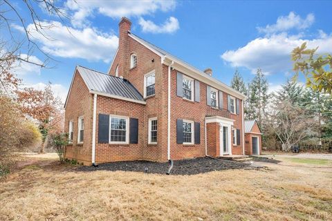 Tiny photo for 904 Longwood Ave, Bedford, VA 24523 (MLS # 364830)