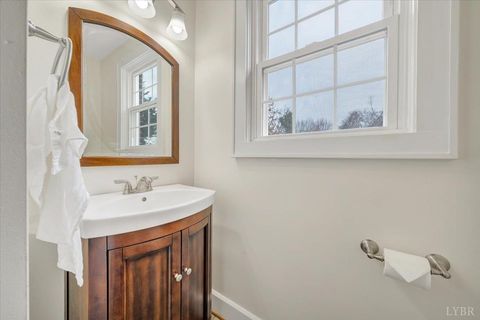 Tiny photo for 904 Longwood Ave, Bedford, VA 24523 (MLS # 364830)