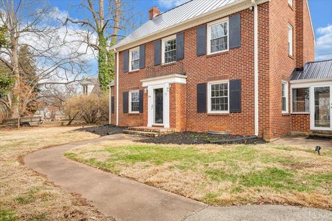 Tiny photo for 904 Longwood Ave, Bedford, VA 24523 (MLS # 364830)