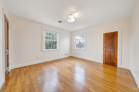 Tiny photo for 904 Longwood Ave, Bedford, VA 24523 (MLS # 364830)