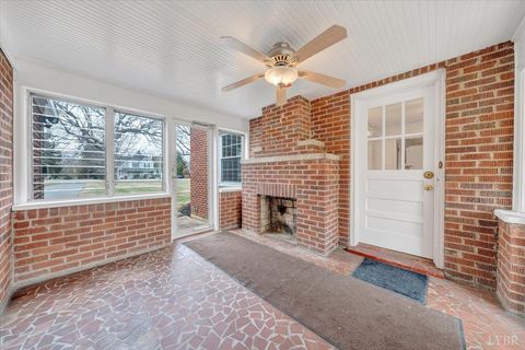 Tiny photo for 904 Longwood Ave, Bedford, VA 24523 (MLS # 364830)