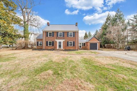 Tiny photo for 904 Longwood Ave, Bedford, VA 24523 (MLS # 364830)