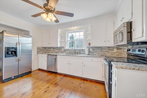 Tiny photo for 904 Longwood Ave, Bedford, VA 24523 (MLS # 364830)