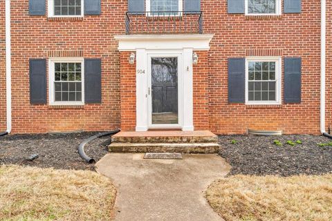 Tiny photo for 904 Longwood Ave, Bedford, VA 24523 (MLS # 364830)