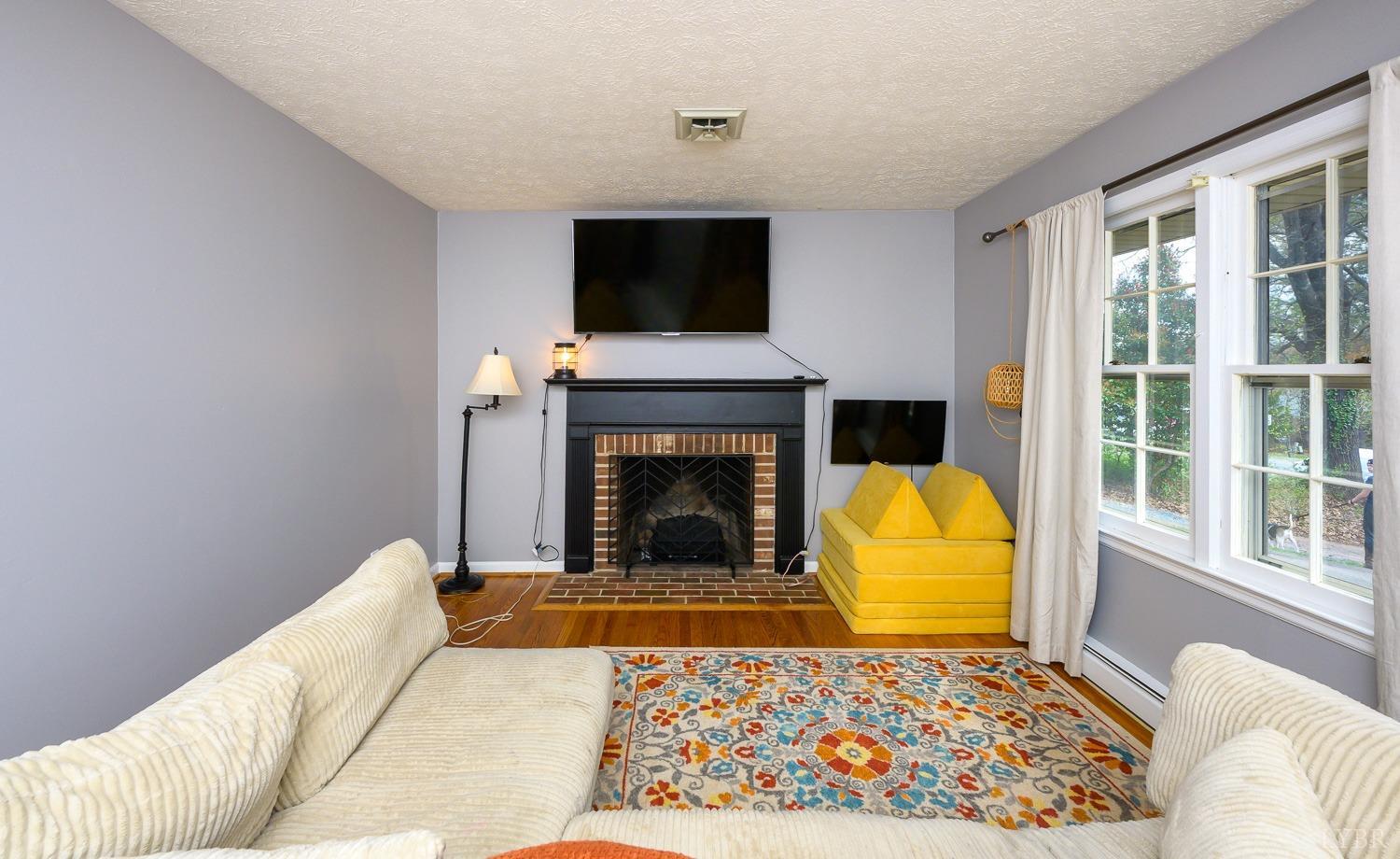 105 Valleyview Drive, Madison Heights, Virginia image 17
