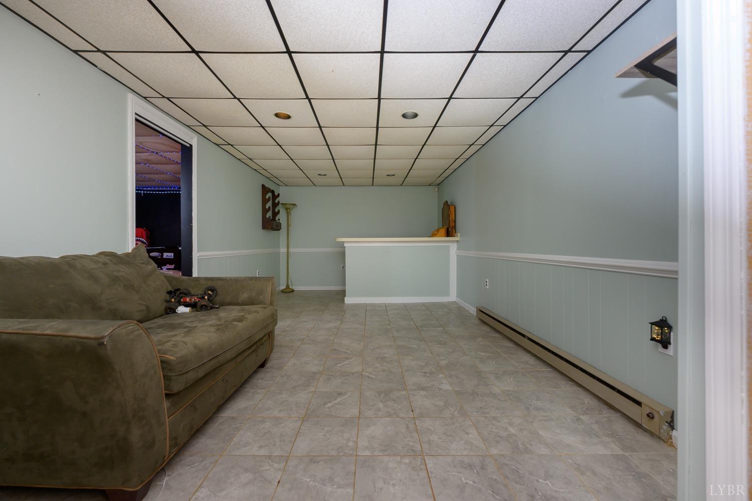 105 Valleyview Drive, Madison Heights, Virginia image 38