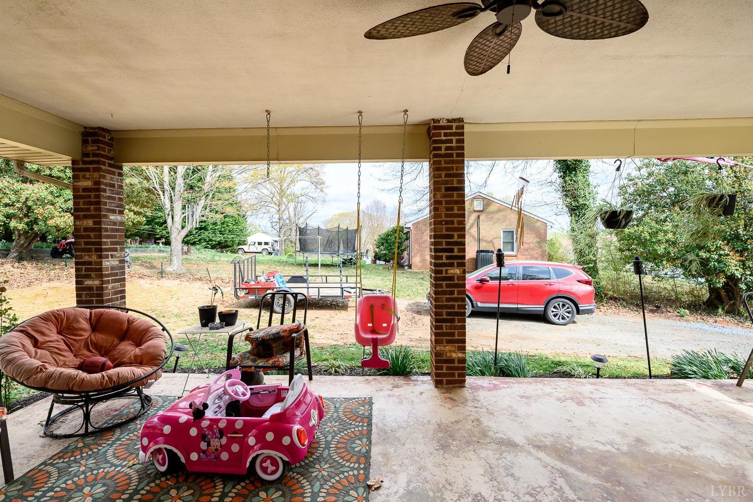 105 Valleyview Drive, Madison Heights, Virginia image 15