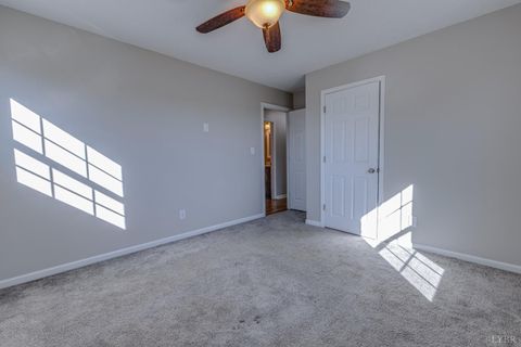 Tiny photo for 155 Odins Bow Road, Madison Heights, VA 24572 (MLS # 363960)