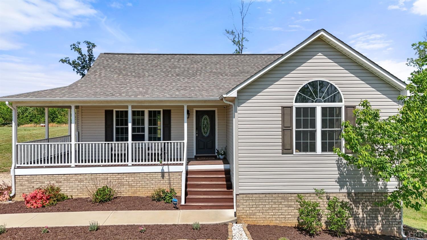 365 Beeks Lane, Spout Spring, Virginia image 1