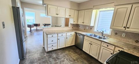 Tiny photo for 204 Shaker Lane, Forest, VA 24551 (MLS # 366286)