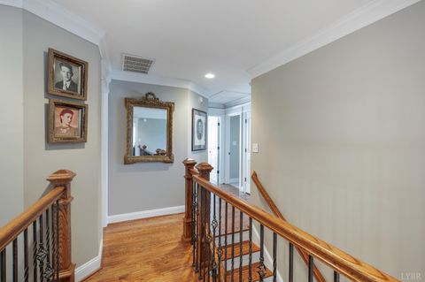 Tiny photo for 1424 Lake Manor Dr Dr, Forest, VA 24551 (MLS # 365306)