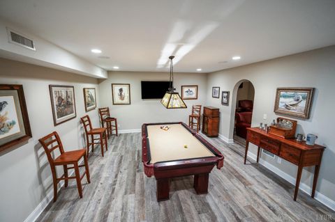 Tiny photo for 1424 Lake Manor Dr Dr, Forest, VA 24551 (MLS # 365306)