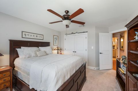 Tiny photo for 1424 Lake Manor Dr Dr, Forest, VA 24551 (MLS # 365306)