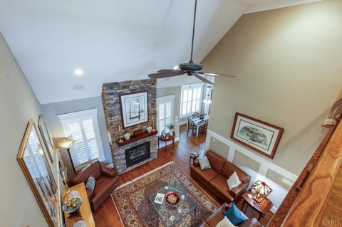 Tiny photo for 1424 Lake Manor Dr Dr, Forest, VA 24551 (MLS # 365306)