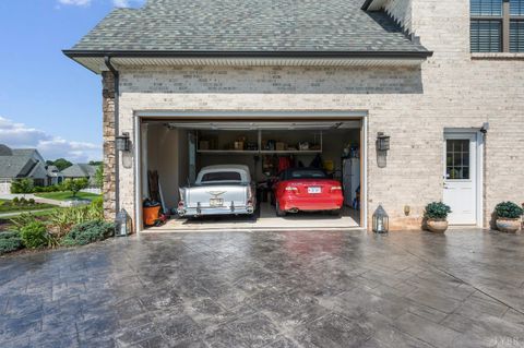 Tiny photo for 1424 Lake Manor Dr Dr, Forest, VA 24551 (MLS # 365306)