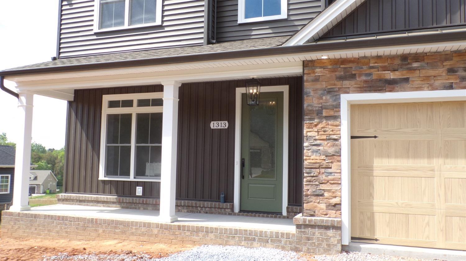 1313 Boonsboro Meadows, Lynchburg, Virginia image 2